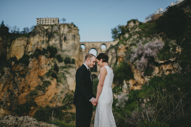 A couple eloping in Southern Spain. An elopement ceremony in Ronda.